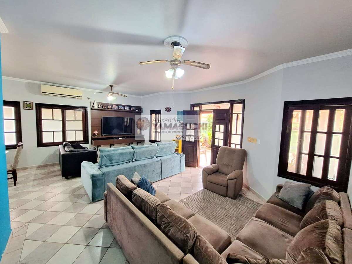 Casa Avarandada com 4 suítes Balneário Atlântico – Ilha Comprida/SP - Alexandre Massaaki Yamaguchi