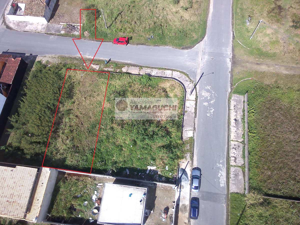 Lote próximo a Beira Mar e ao centro, com escritura e licença de muro e calçada